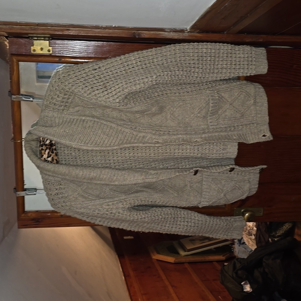 Knitted cream jacket